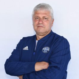 Фото тренера